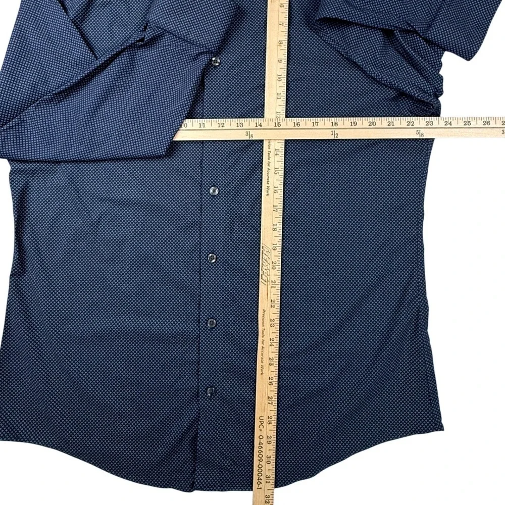 Charles Tyrwhitt Slim Fit Non Iron Dress Shirt Navy Blue Geometric 16.5 33